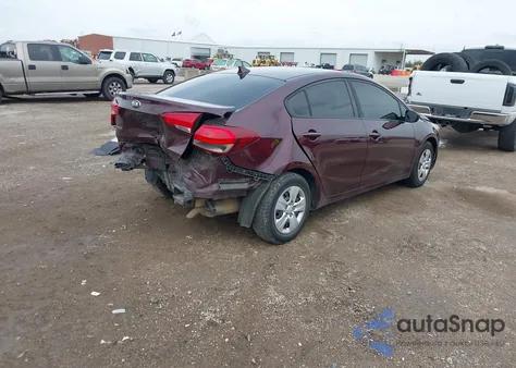 2018 Kia Forte Lx z USA, uszkodzony, nr VIN 3KPFK4A7XJE224070